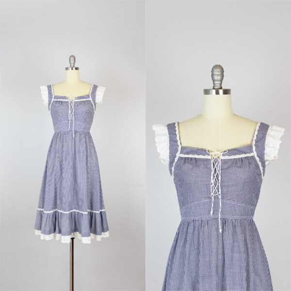 vintage 70s sundress / vintage prairie dress / blue / white / gingham dress / ruffled skirt / country fair