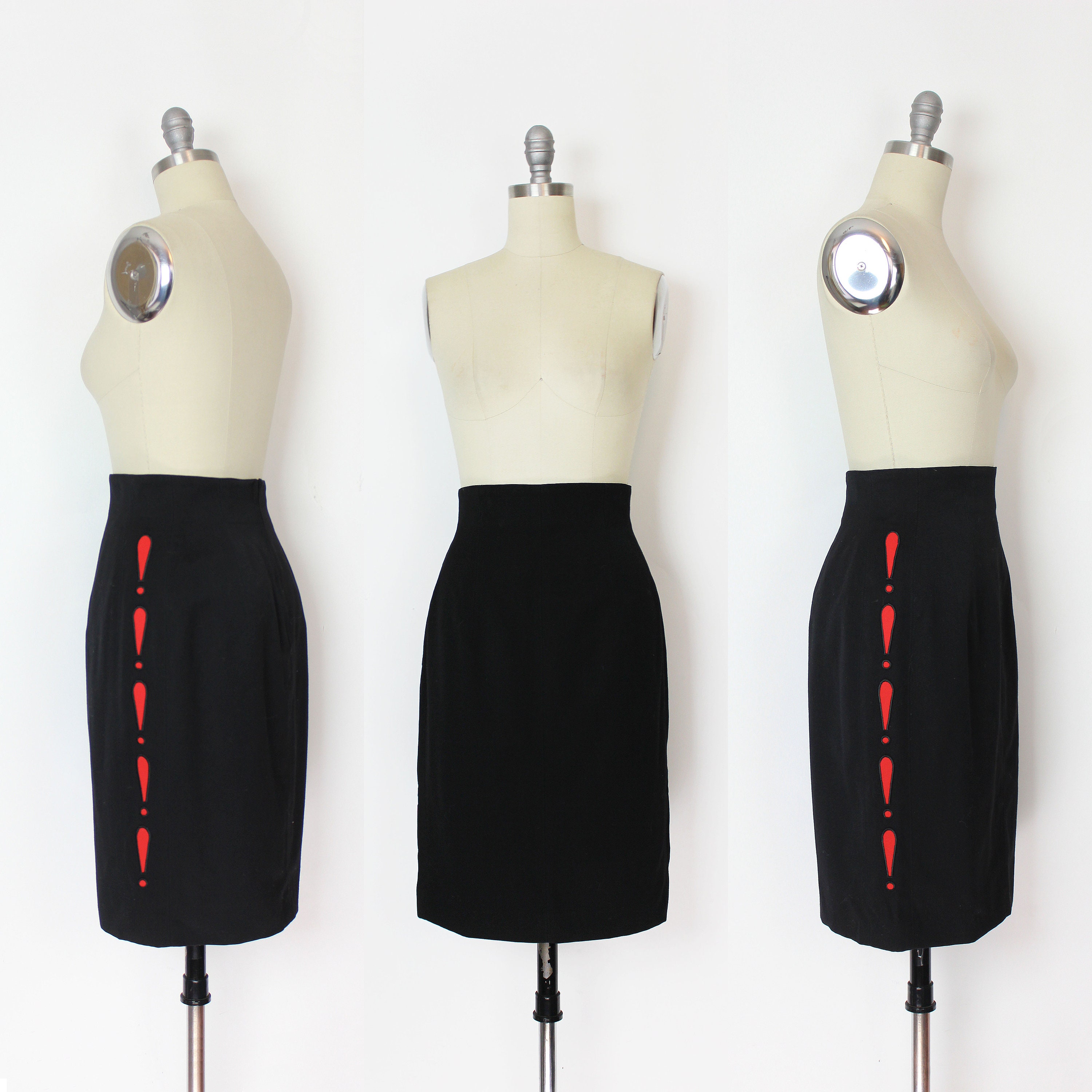 vintage 90s ESCADA skirt / 1990s novelty skirt / exclamation point skirt / black pencil skirt / power skirt / fitted pencil skirt