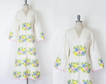 ヴィンテージ70年代花柄刺繍ドレス / 1970年代ウェディングドレス / フィリピンドレス / パステル花柄ドレス / 花柄マキシドレス / 70年代サマードレス
