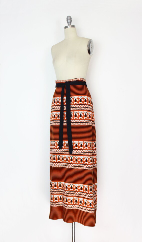 vintage 70s novelty skirt / 1970s knit maxi skirt… - image 3