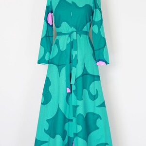 Vintage 60-tals MARIMEKKO-klänning / 1960-tals op art-klänning / Annika Rimala Finland-klänning / grafisk maxiklänning / A-linjeklänning i bomull / designerklänning från 60-talet bild 2
