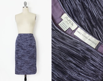 vintage plisse skirt / 1980s MARY MCFADDEN skirt / crinkle pleat skirt / pleated pencil skirt / lavender purple skirt / fitted column skirt
