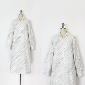 vintage 70s print dress / 1970s Finnish dress / sketch striped dress / black white striped dress / cotton shirt dress / graphic dress