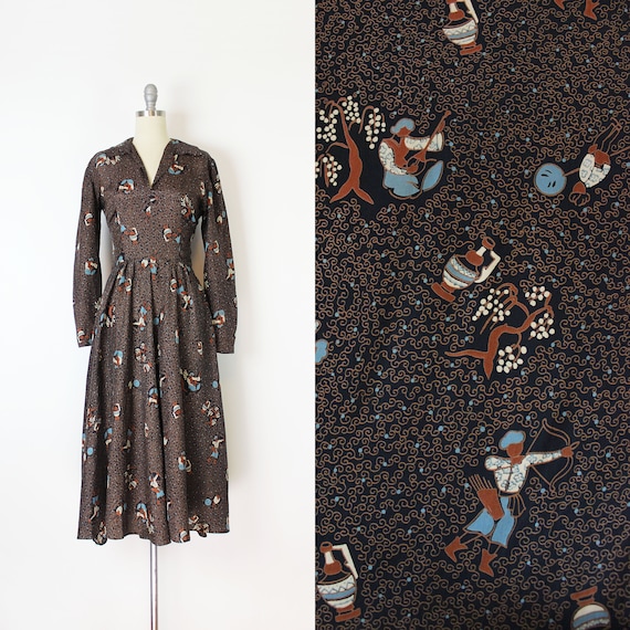 vintage 40s dress / 1940s novelty print silk dress