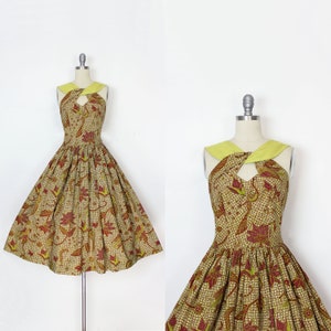 vintage 50s sundress / 1950s MARJAE of Miami dress / 1950s novelty print dress / bird print dress / batik dress / chartreuse dress