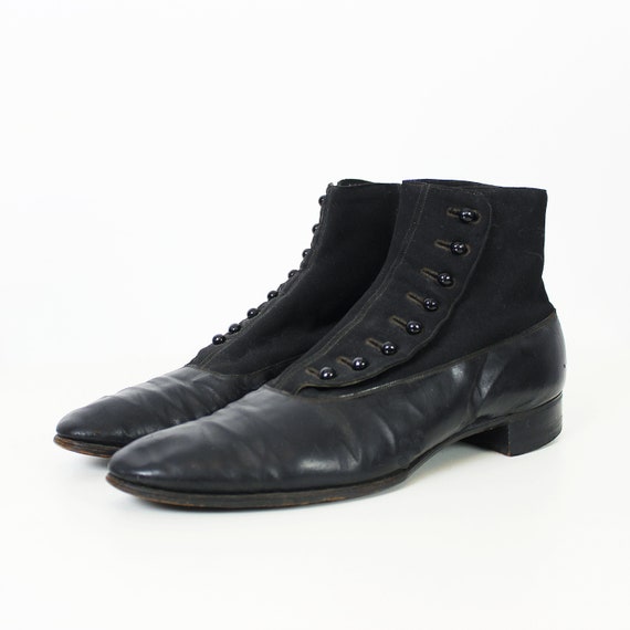 antique boots / antique 1900s leather boots / Vict