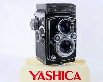 Vintage Excellent+++++ Yashicaflex New B TLR 6x6 Medium Format 120 Film Camera Japan