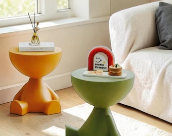 Mesita auxiliar con dibujos animados, mesa de centro pequeña, mesa moderna de plástico para el borde del sofá, muebles bonitos para la decoración de la sala de estar.