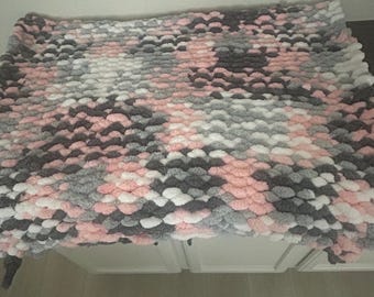 Coperta in ciniglia fatta a mano, 40 x 60 pollici.
