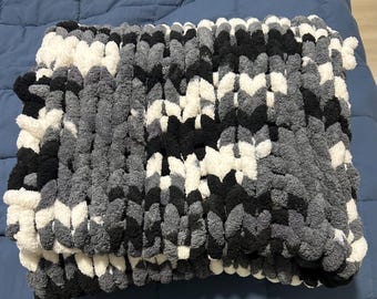 Chunky Chenille Blanket 40x70 | Soft Knit Throw | Handmade Cozy Room Decor