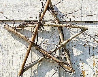 Primitive Birch 5 Point Star Wreath 15"  wall art or door decor Organic Green