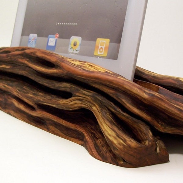 20% off Valentines Day Sale- Wooden iPad Docking station