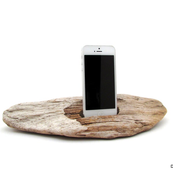 Docking Station in Driftwood for iPhone 5