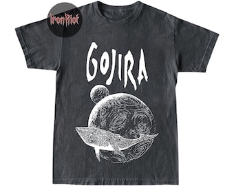 ゴジラ ツアーシャツ - ユニセックス ロックバンドTシャツ - 空飛ぶクジラをイメージしたグラフィック - ヘヴィメタル IR30