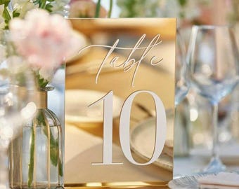 Gold Acrylic Wedding Table Numbers Set 1–25 with Stand Modern Reception Table Decor Elegant Wedding Signs