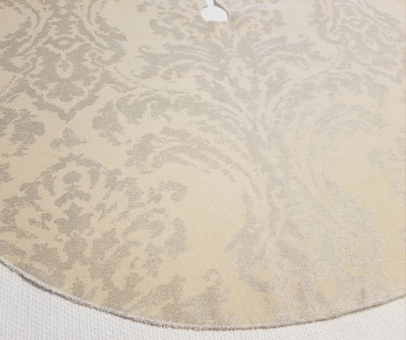 USA Made Champagne Beige Shimmery Damask 26 Tree Skirt