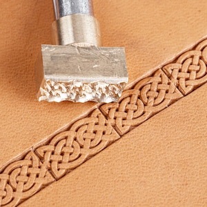 Prägewerkzeug für Leder mit keltischem Knotenmuster, 16 × 8 mm Messing-Prägestempel, Werkzeug für Lederarbeiten mit durchgehendem keltischem Muster