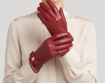 Luvas de couro para dirigir, femininas, com punho de laço decorativo, luvas de couro macio feitas à mão, luvas elegantes e modernas.
