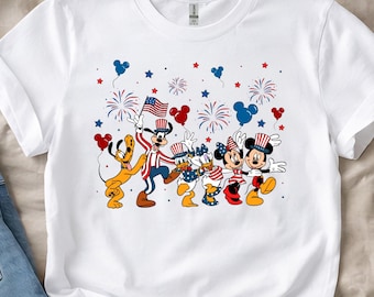 Mickey & Friends 4th of July Shirt, Magic Kingdom Patriotic T-shirt, Disney Amerika Sweatshirt
