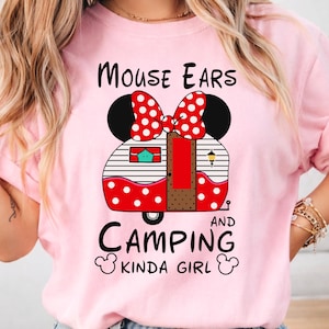 Camiseta Disney Camping Girl, Camiseta Camper para mujer, Camiseta Mickey Mouse Outdoor Camp para mujer imagen 2
