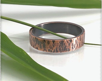 Copper oxidized hammered ring
