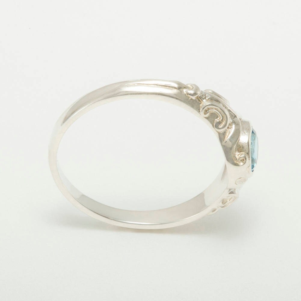925 Sterling Silver Natural Blue Topaz Womens Solitaire Ring ...
