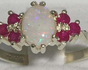Solide 925 Sterling Silber Oval Natürliche Bunte Opal mit Rubin Cluster Akzent Ring, Eglish Solitaire Style Ring - Individuell einstellbar