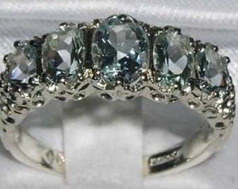 Anillo de compromiso de oro blanco macizo de 9 quilates con 5 aguamarinas naturales, anillo de aniversario, anillo de estilo vintage inglés, anillo de eternidad - Personalizable: 14 quilates, 18 quilates