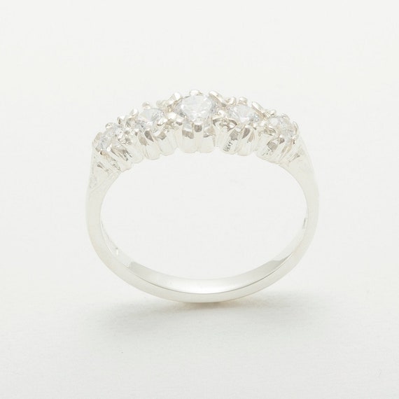 18k White Gold Cubic Zirconia Womens Band Ring Customizable 9K 10K