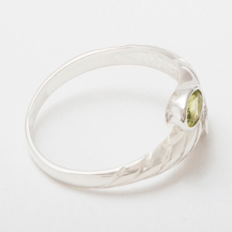 Yellow High Quality 9k White Gold Natural Peridot womens Band Ring Rose or White Gold or Platinum Customizable 9K,10K,14K,18K