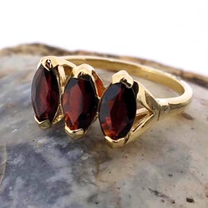 Sample Sale! Solid Yellow Gold Garnet Ring Finger Size 7 1/2 US, O 1/2 UK Unusual Three Stone Gold Natural Genuine Garnet Trilogy Ring