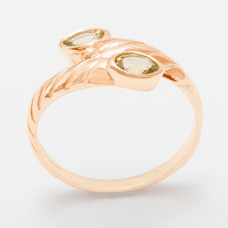 Rose or White Gold or Platinum Customizable 9K,10K,14K,18K High Quality 18k Rose Gold Natural Peridot womens Band Ring Yellow