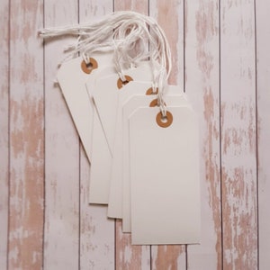Weiße Versandanhänger mit Schnur, 15er oder 25er Set, Junk Journal Tags, Blankoanhänger Set, Versandanhänger, #5 Größenanhänger