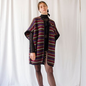 1970s Nina Ricci zig-zag pattern knit wool cape // 70s kimono shape purple red & black knitted sweater // Made in Italy