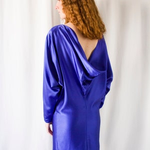 1980s Romeo Gigli royal blue silk draped back dress with dolman sleeves // Vintage rare 80s Gigli mini tunic dress, fitted hips image 4