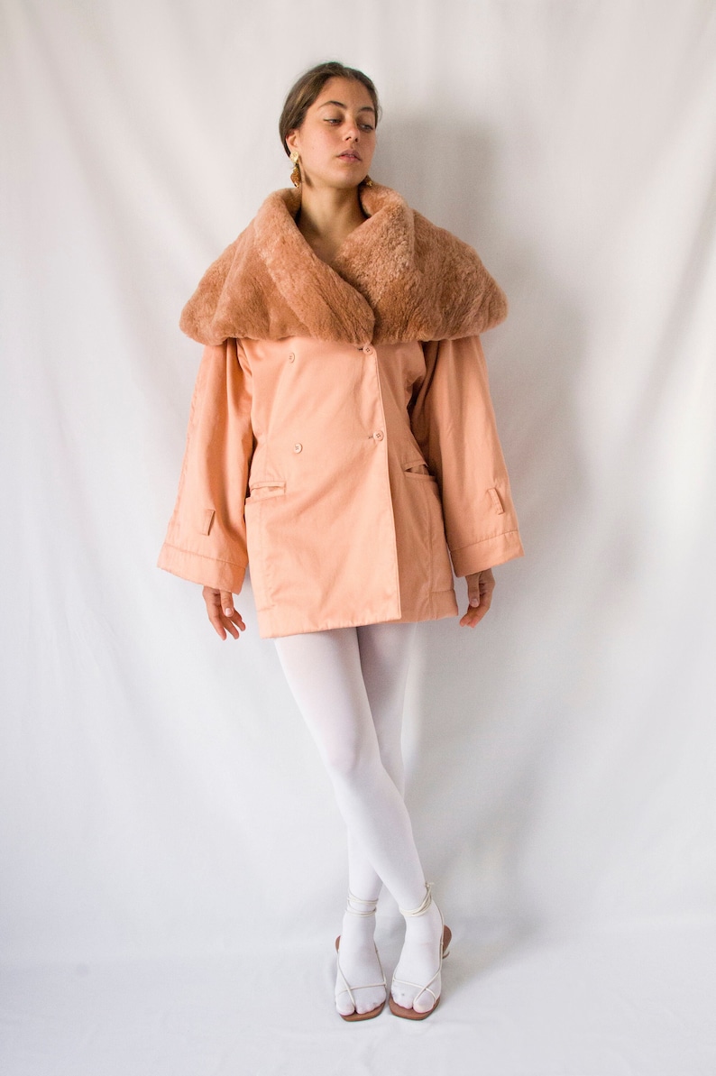 1980s Claude Montana salmon pink coat with huge fur collar // 80's Montana tailored jacket, kimono sleeve, front pockets, double breasted image 4