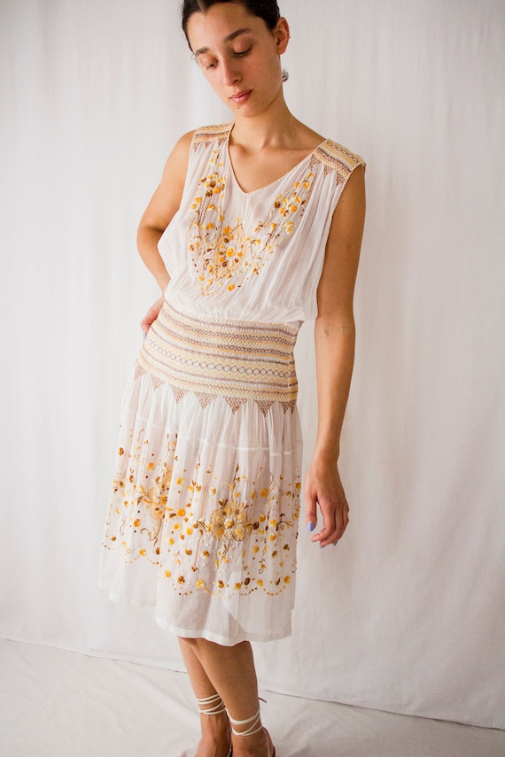 1920s sheer cotton Hungarian embroidered dress //… - image 1