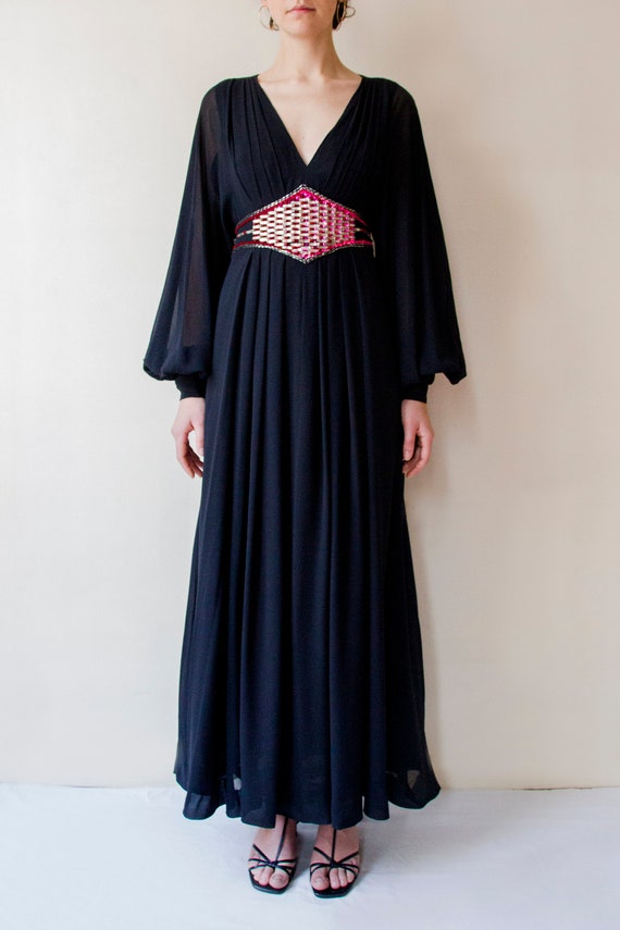 VEILED | Hijabs & Modest Clothing