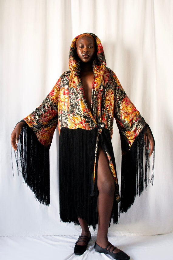 1920s Gold Lame Flapper Opera Fringed Coat Lined With Printed