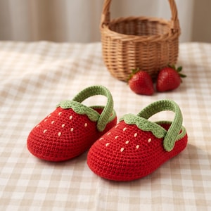 Crochet Baby Clogs Pattern PDF, Strawberry Slingback Crib Shoes