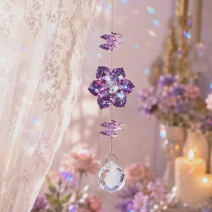 Kristalllotus-Sonnenfänger, Regenbogenmacher-Fensterhänger, Boho-Meditationsraumdekoration, Kristallprisma-Geschenk, Friedliche Wohndekoration