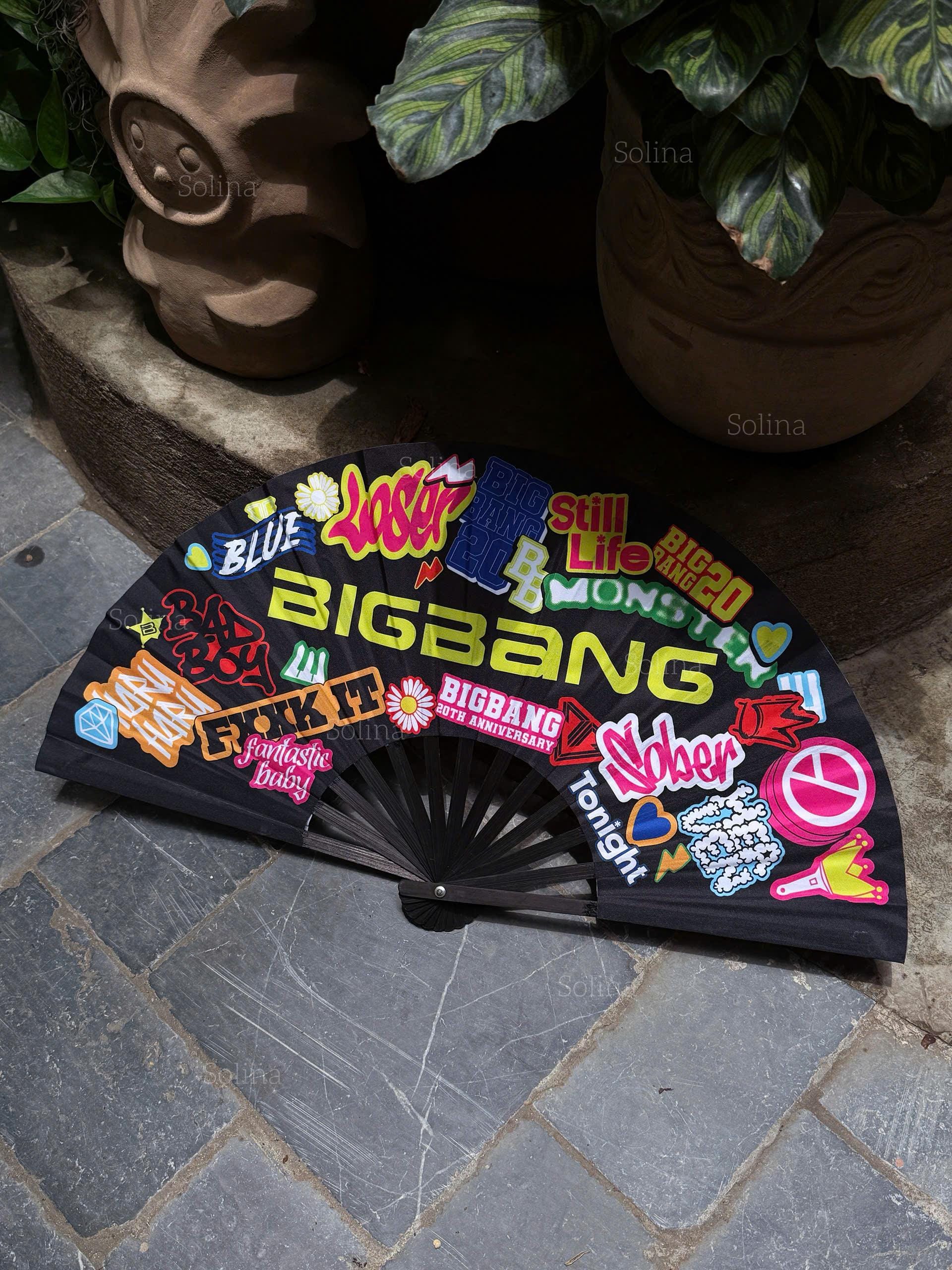 Bigbang World Tour Inspired Folding Fan, Red Black Kpop Concert Bigbang World Tour Inspired Folding Fan, Red Black Kpop Concert
