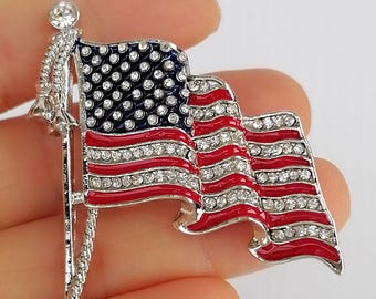 Rhinestone Crystal American Flag Brooch Pin Costume Jewelry