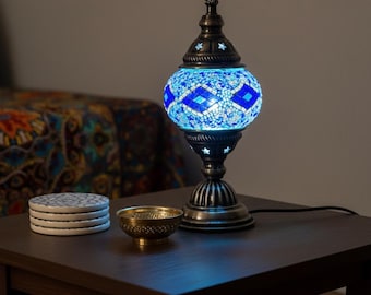 Lampada a mosaico turca / Illuminazione d'accento in vetro blu / Lampada da tavolo marocchina