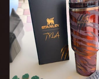 Stanley x Ayla Quencher 40oz Tumbler Karol G2 FlowState Limited Edition Cup