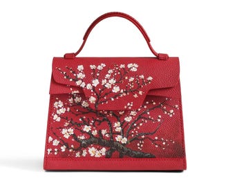 Bolso de mano de cuero pintado a mano / Bolso artesanal color carmesí con estampado de flores de almendro / Regalo para ella