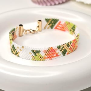 Geometric Peyote Bracelet Pattern: Narrow Orange Green Triangle Beading Instruction (PDF Download)