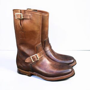 Botas de motorista de cuero marrón antiguo hechas a mano para hombre, botas de ingeniero de cuero para hombre