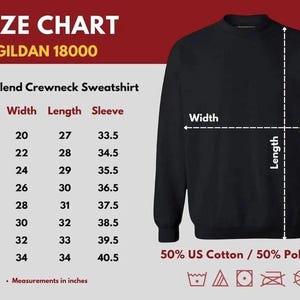 Pu&ograve; includere: Una felpa nera girocollo Heavy Blend con tabella taglie. La tabella elenca le taglie dalla S alla 5XL, con misure in pollici per larghezza, lunghezza e manica. La felpa &egrave; 50% cotone americano e 50% poliestere.