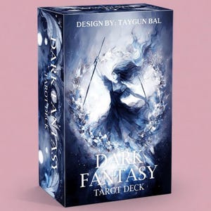Może przedstawiać: Pudełko do talii kart tarota o tematyce dark fantasy. Pudełko przedstawia kobietę w powłóczystej sukni trzymającą dwie różdżki, otoczoną wirującym, eterycznym wzorem. Tekst "DARK FANTASY TAROT DECK" jest wyraźnie widoczny.